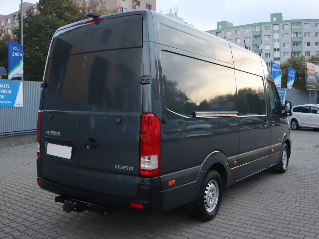 Hyundai H350