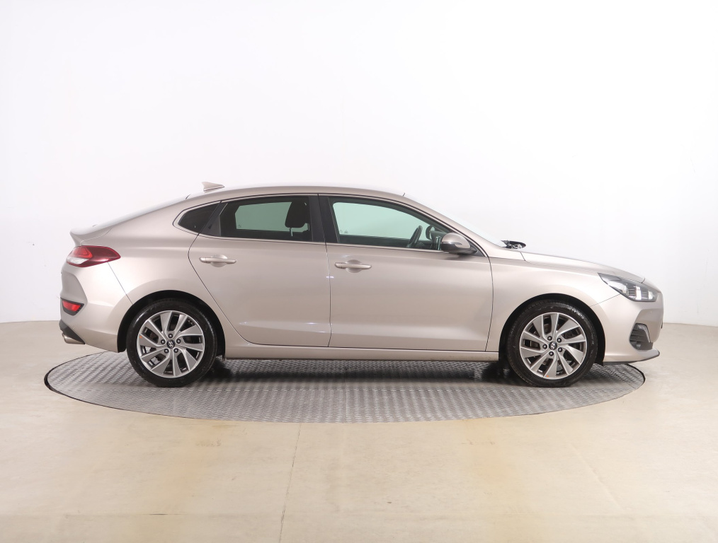Hyundai i30 Fastback