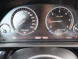 BMW 5 2011