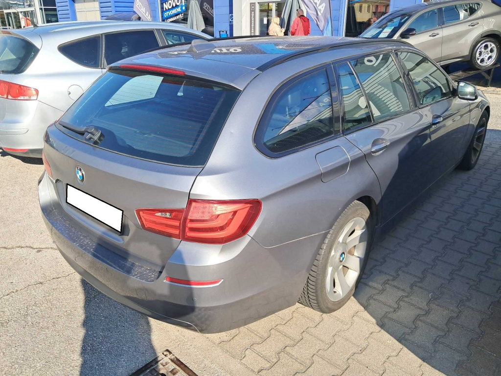 BMW 5