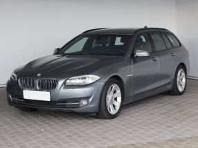BMW 5 - 2011