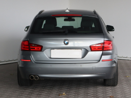 BMW 5 2011
