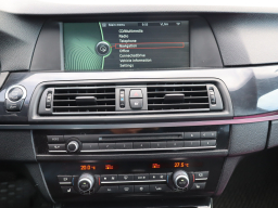 BMW 5 2011