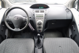 Toyota Yaris 2006