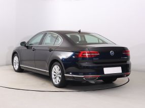 Volkswagen Passat - 2017