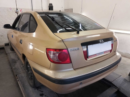Hyundai Elantra 2004