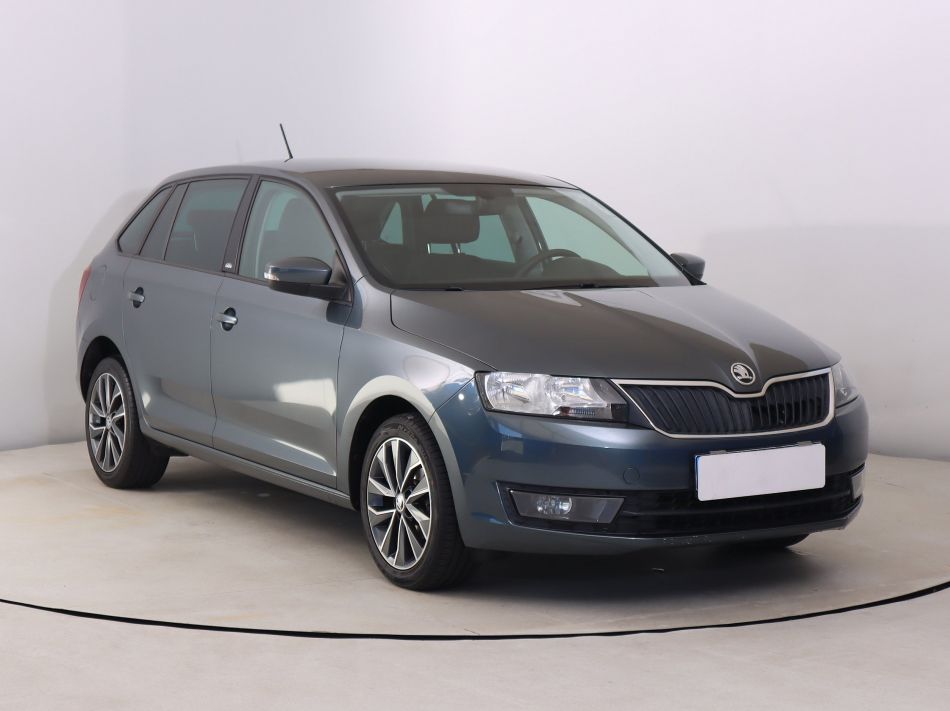 Skoda Rapid Spaceback - 2015