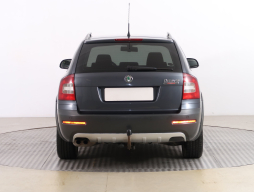Škoda Octavia Scout 2010