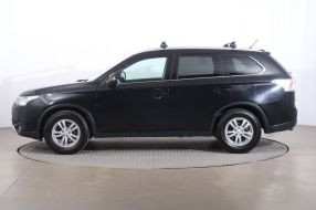 Mitsubishi Outlander - 2014