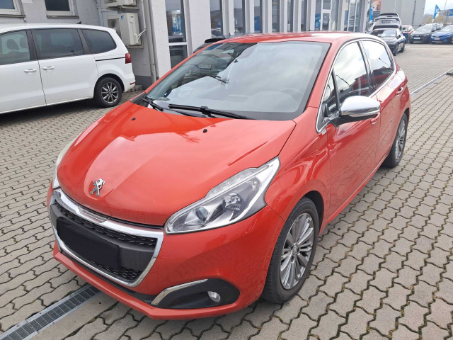 Peugeot 208 2016