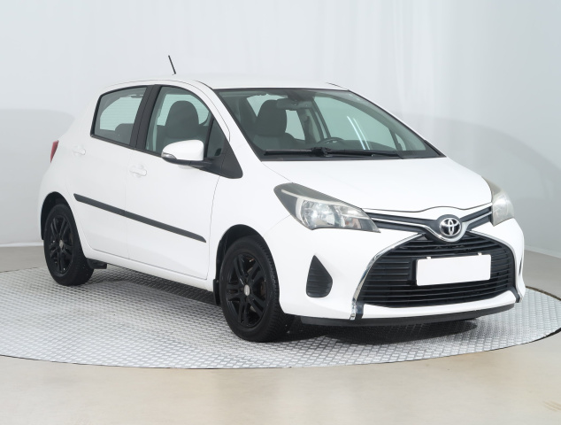 Toyota Yaris 2015