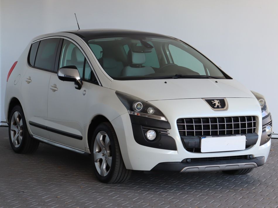 Peugeot 3008 - 2012