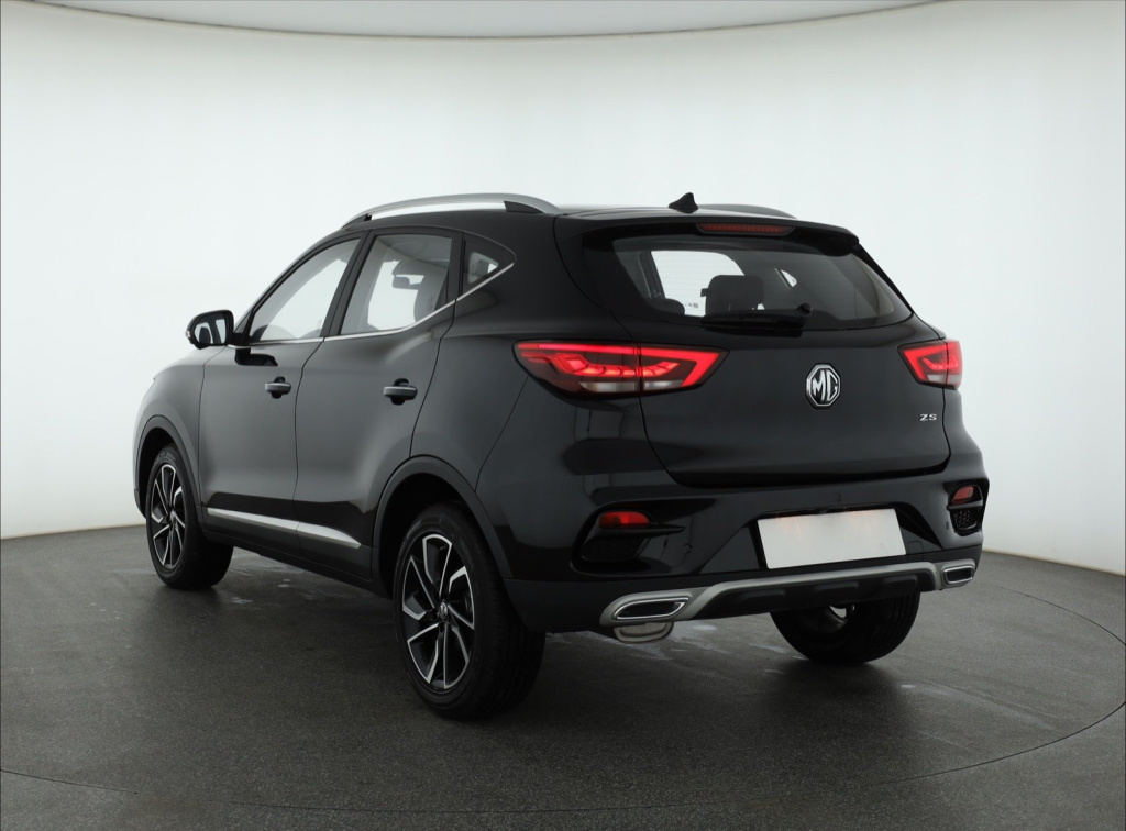 MG ZS SUV