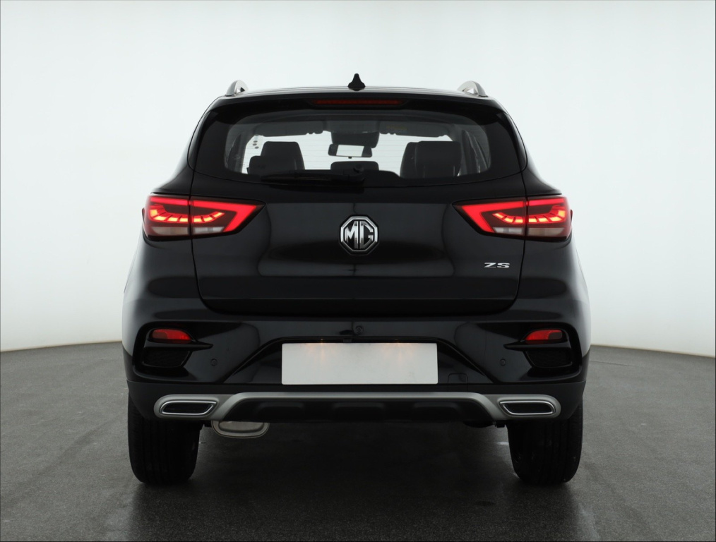 MG ZS SUV