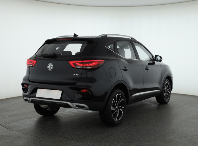 MG ZS SUV