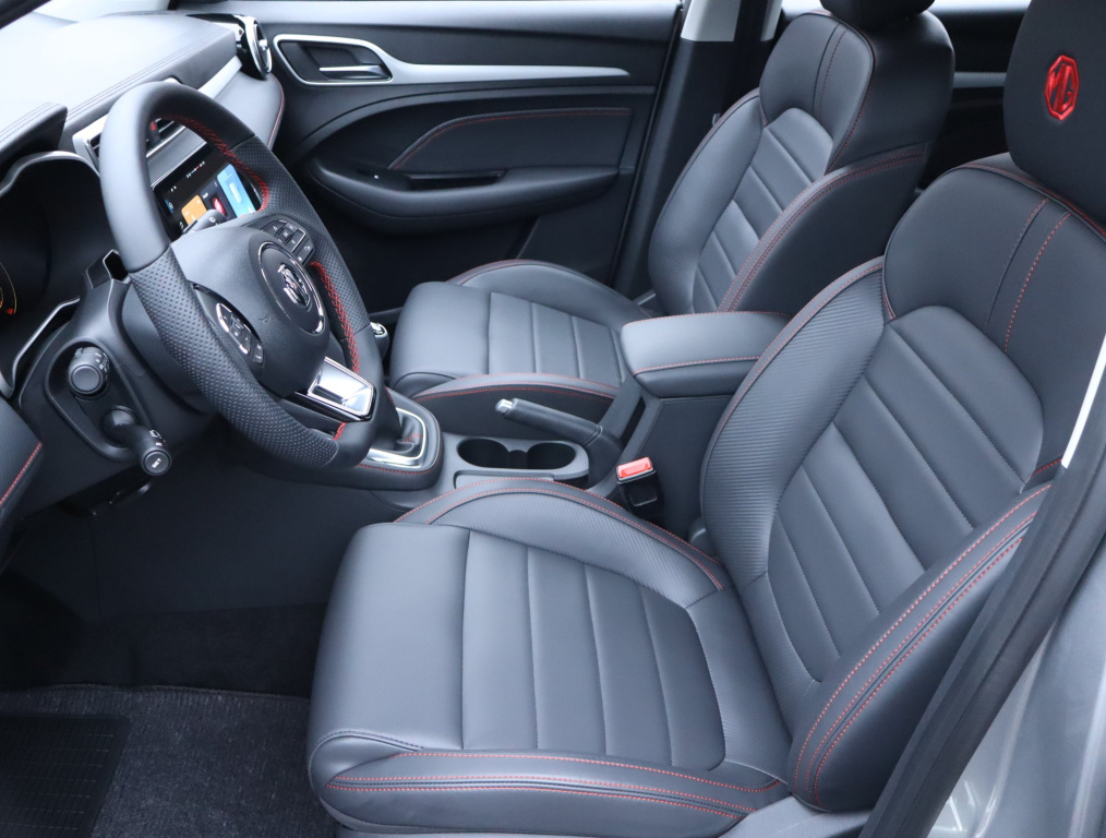 MG ZS SUV