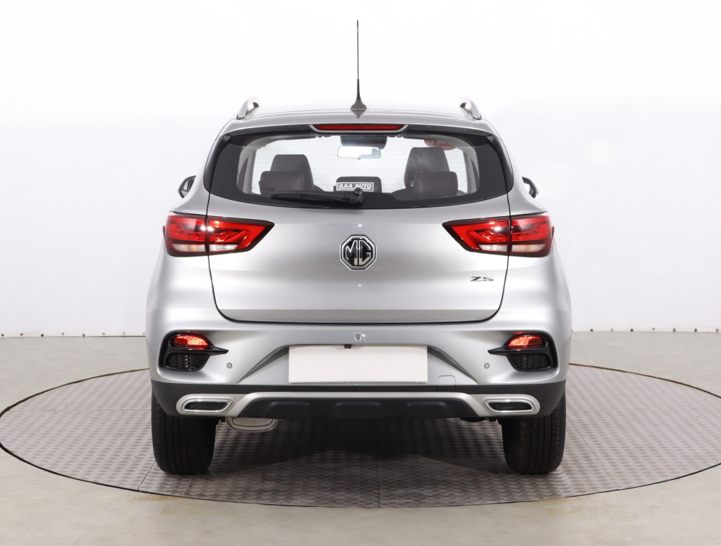 MG ZS SUV