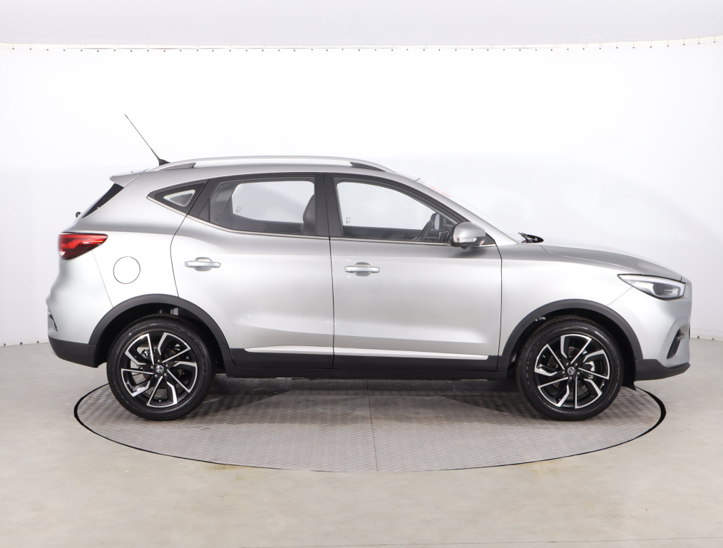 MG ZS SUV