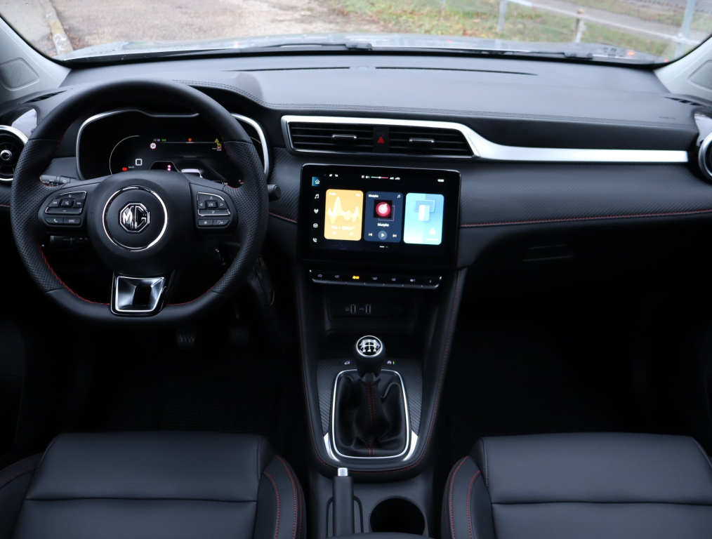 MG ZS SUV