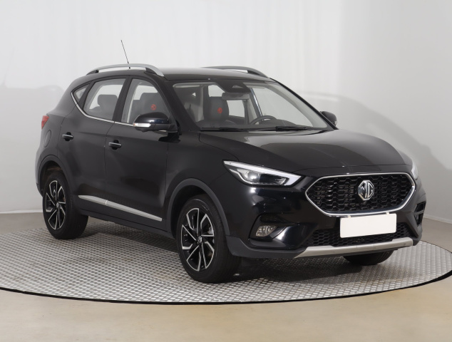 MG ZS SUV 2025