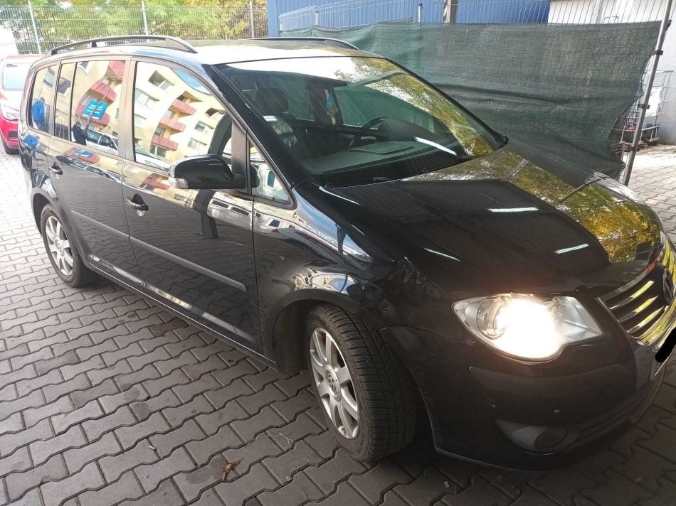 Volkswagen Touran - 2008