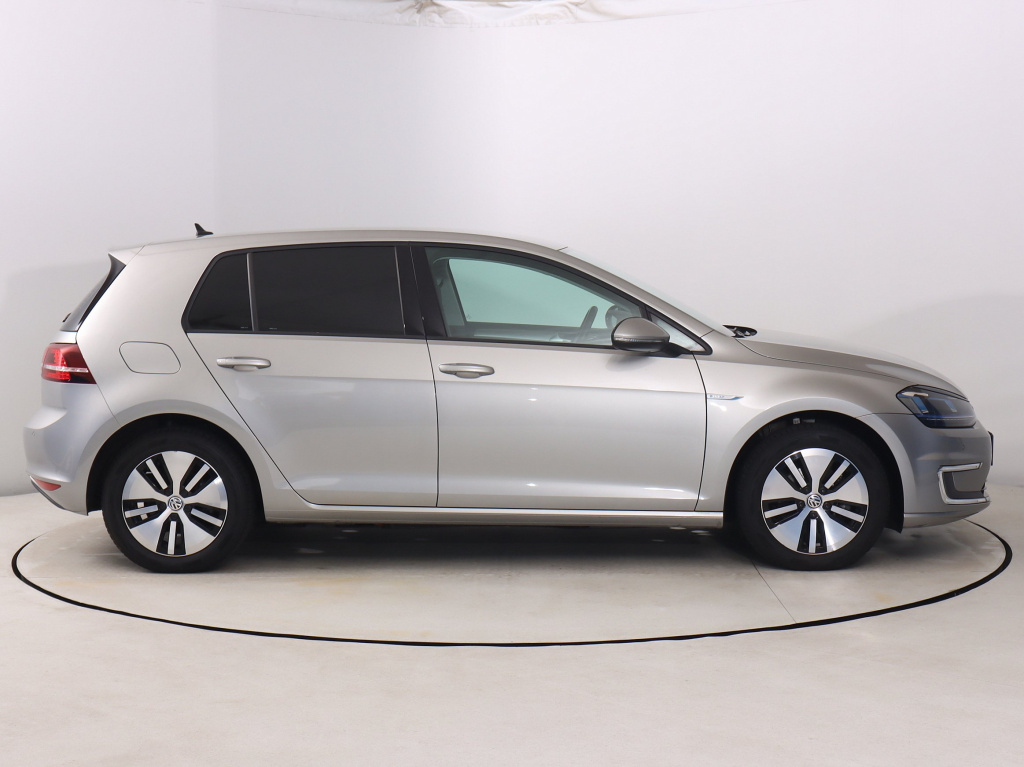 Volkswagen e-Golf