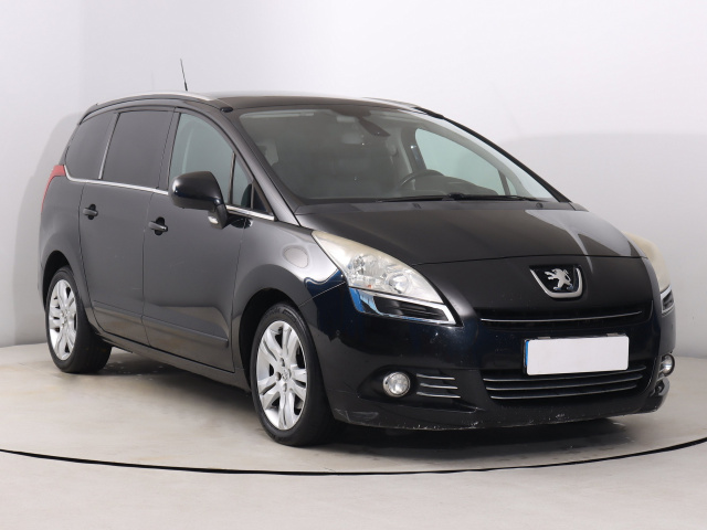 Peugeot 5008 2013