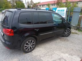 Volkswagen Touran - 2015