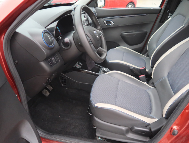 Dacia Spring Electric 45 (27 kWh)