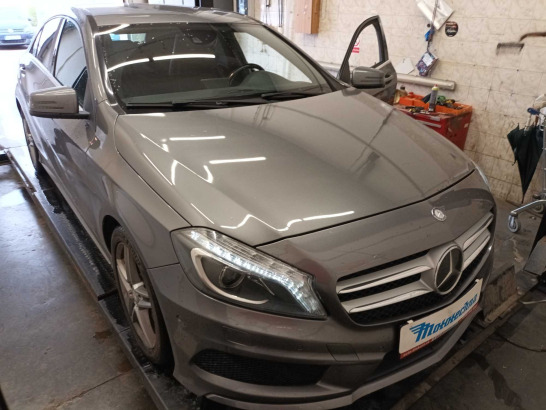Mercedes-Benz A