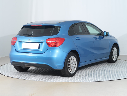 Mercedes-Benz A 180 d