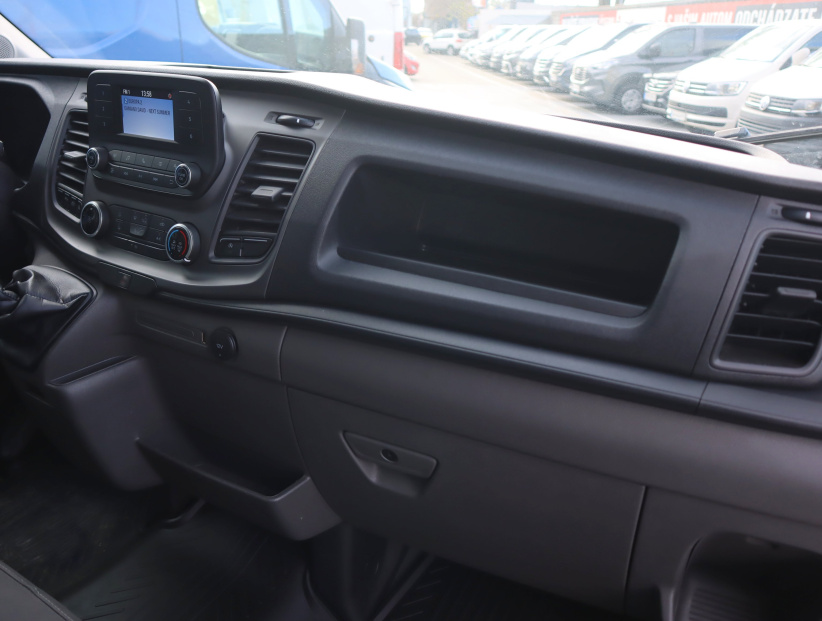 Ford Transit, 2022