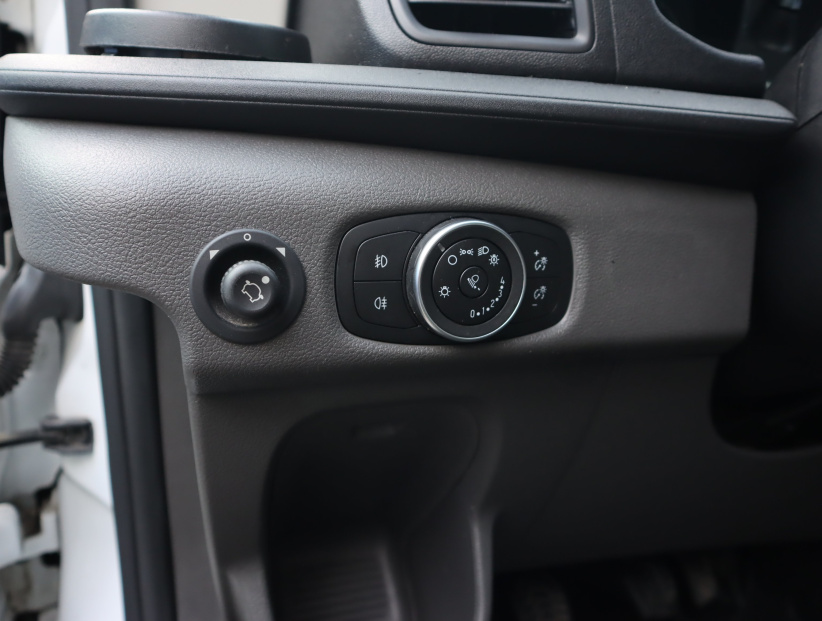 Ford Transit, 2022