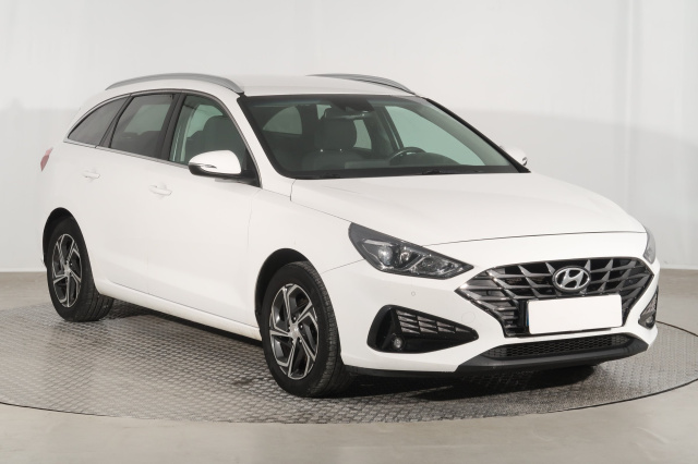Hyundai i30 2022