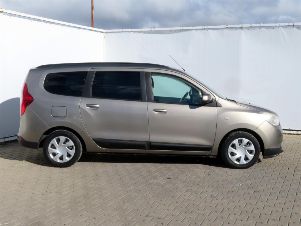 Dacia Lodgy