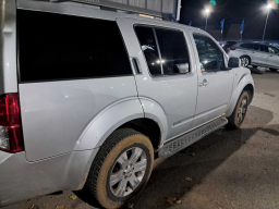 Nissan Pathfinder 2006