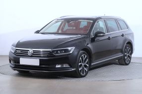 Volkswagen Passat - 2015