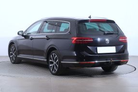 Volkswagen Passat - 2015