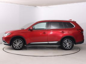 Mitsubishi Outlander - 2017