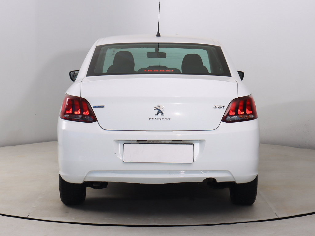 Peugeot 301