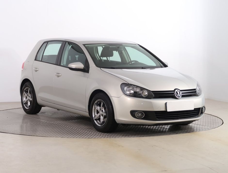 Volkswagen Golf - 2010