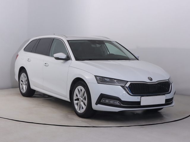 Škoda Octavia 2023