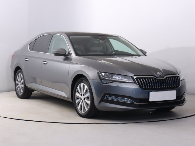 Škoda Superb 2022