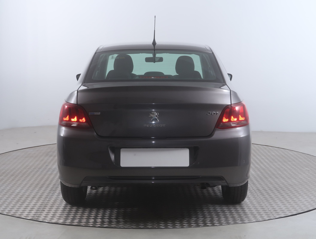 Peugeot 301