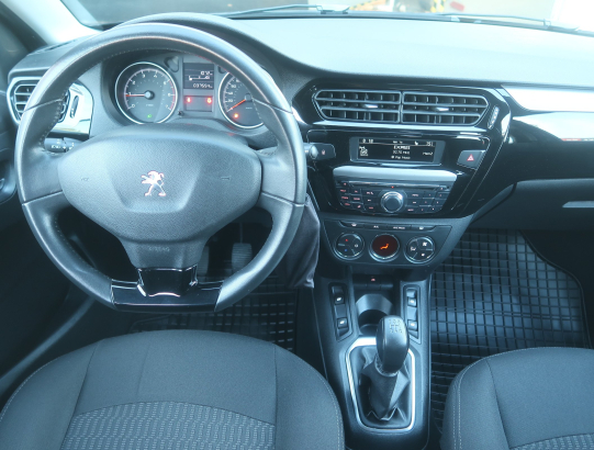 Peugeot 301