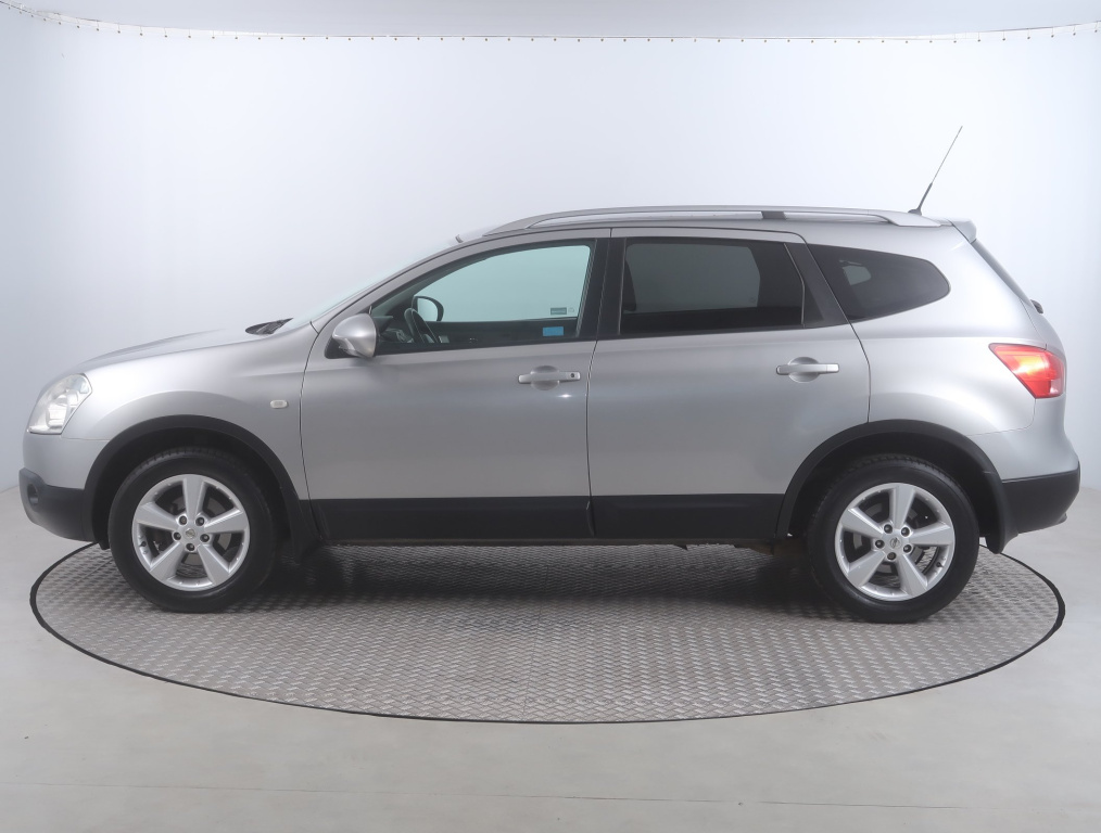 Nissan Qashqai+2