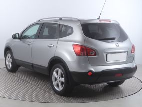 Nissan Qashqai+2 - 2009