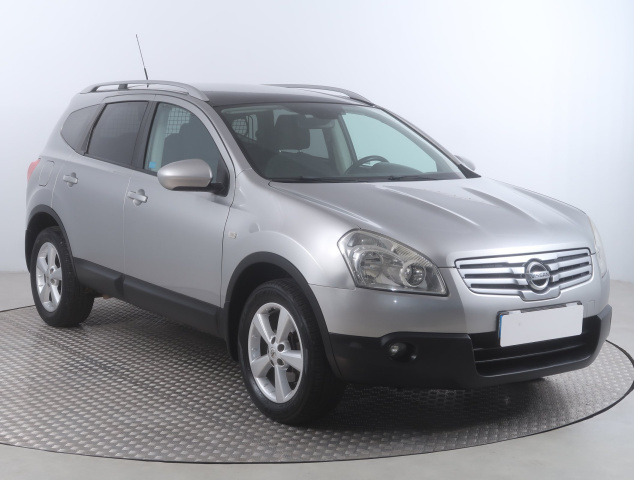 Nissan Qashqai+2 2009