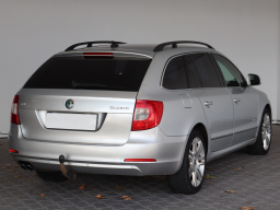 Škoda Superb 2010