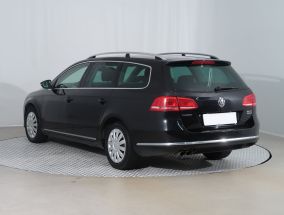 Volkswagen Passat - 2012